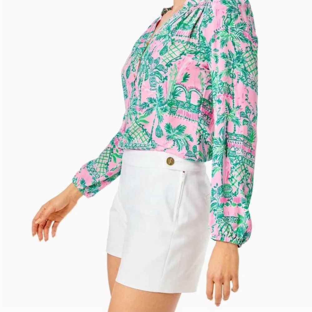 White Women's Shorts